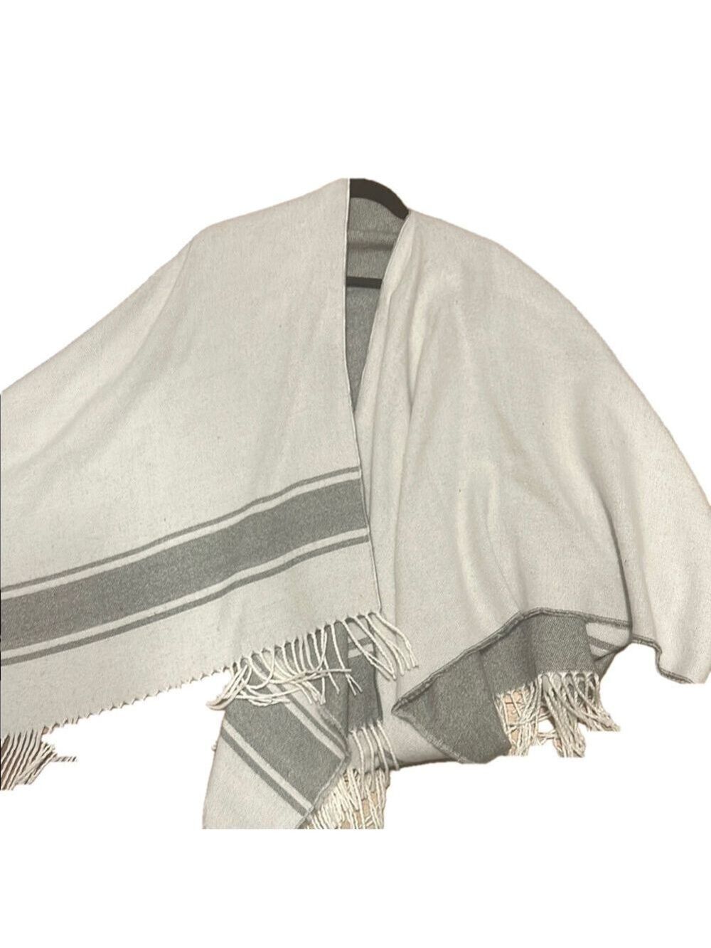 Chic White and Gray Fringe Shawl
